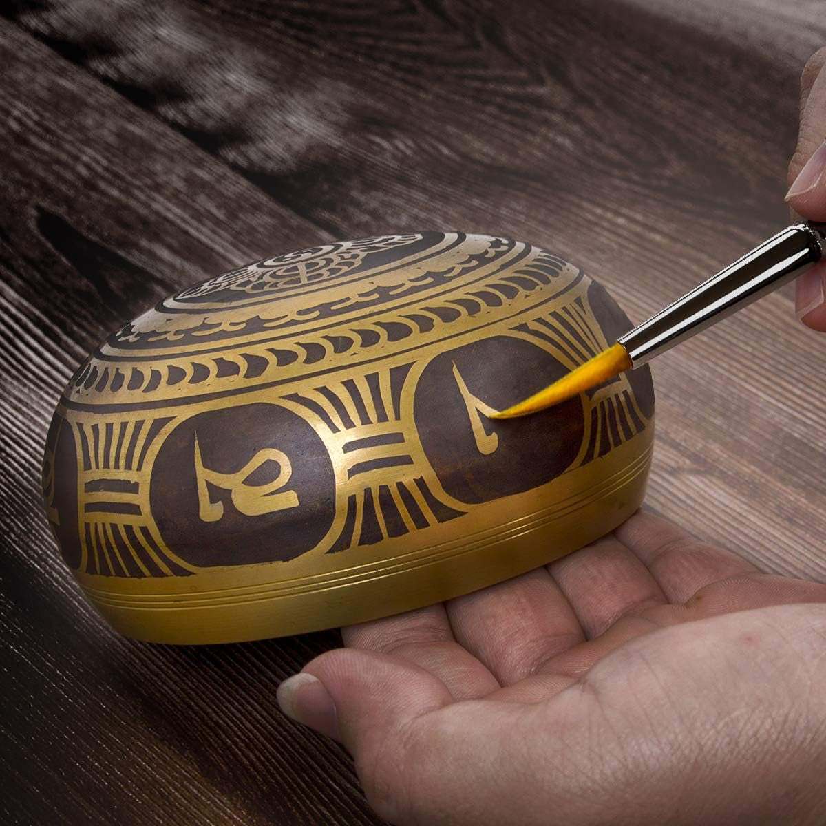 Tibetan Handcrafted Nepal Singing Bowl, 4.5 Inch Master Healing Grade, Pure Tone Sound Art Bowls Meditation Accessories Set for Yoga, Chakra Healing, Mindfulness, Stress Relief, Self-Regulation Gift